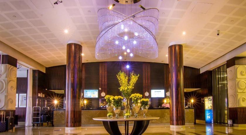 travelzoo offers, hotel lobby