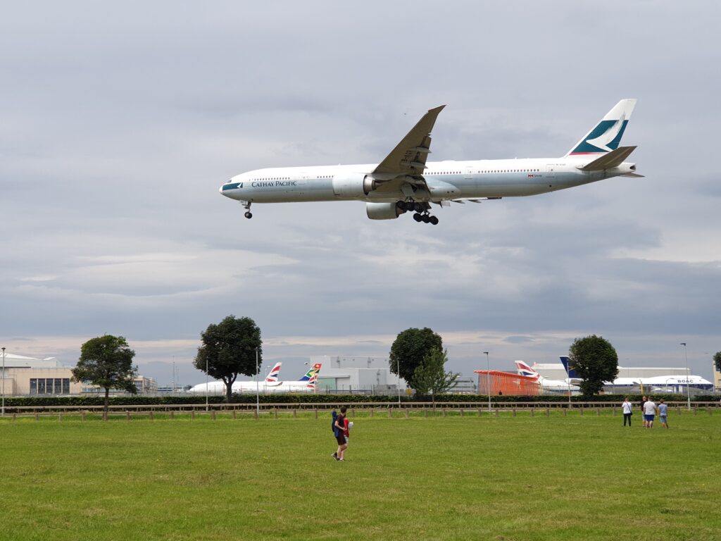 Planespotting, Cathay Pacific B777