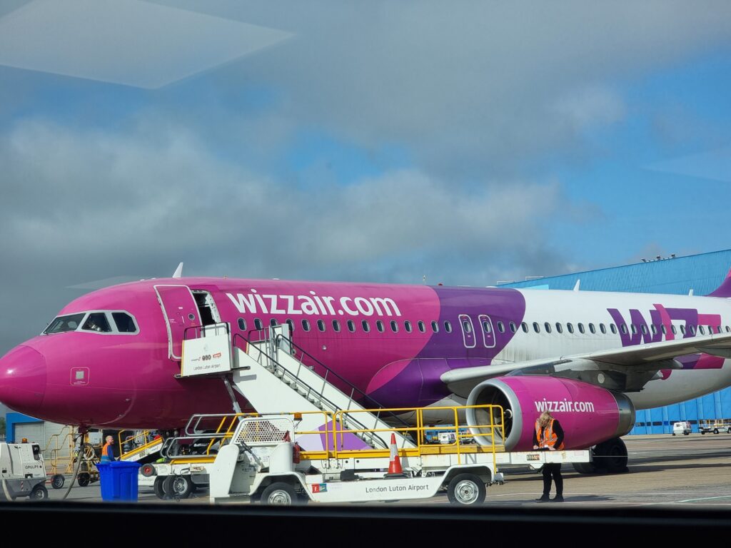 Wizz Air airplane UK ETA visa