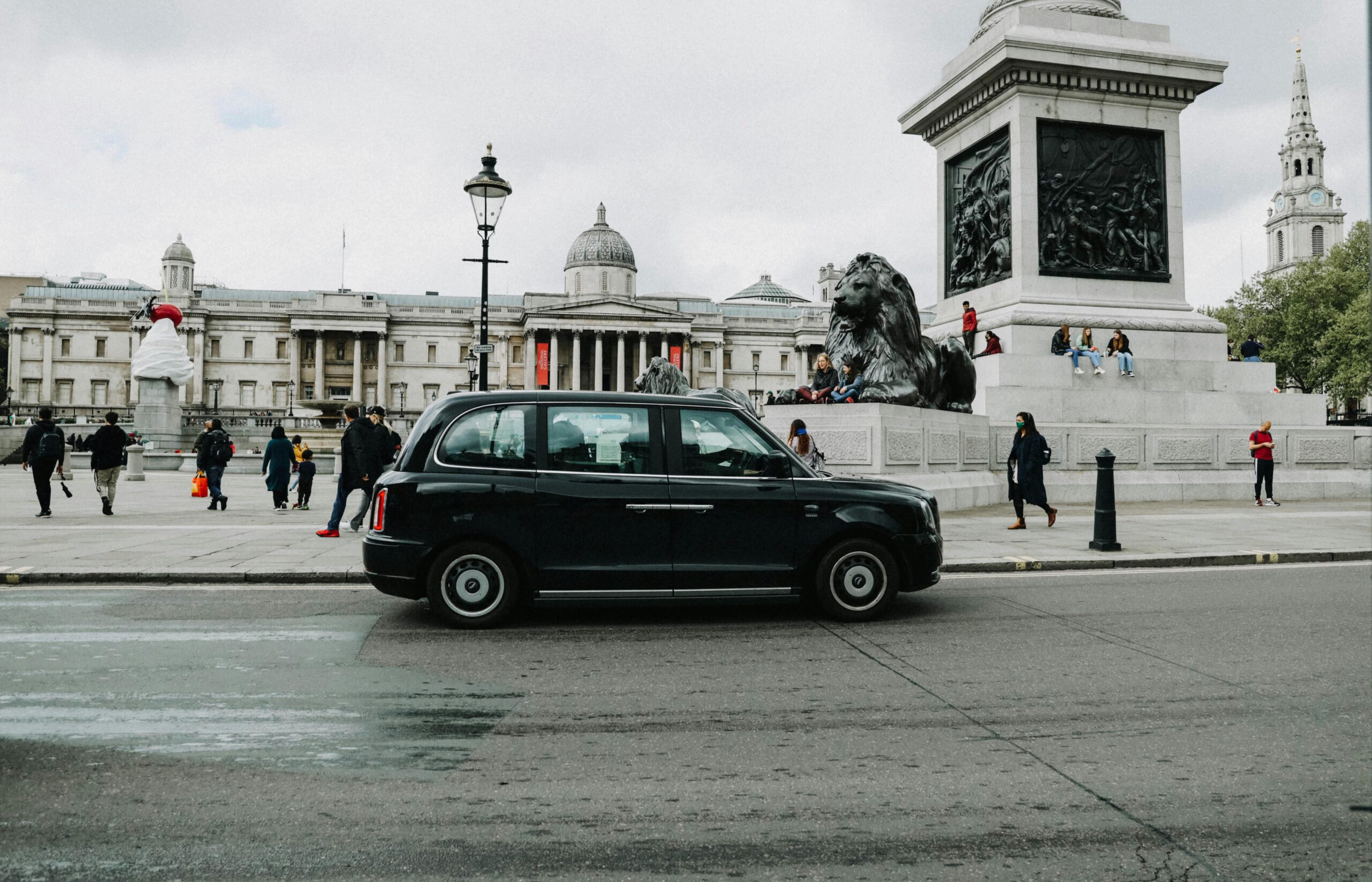 Offer: Prebook London Black Cabs With Freenow, Get £60.00.