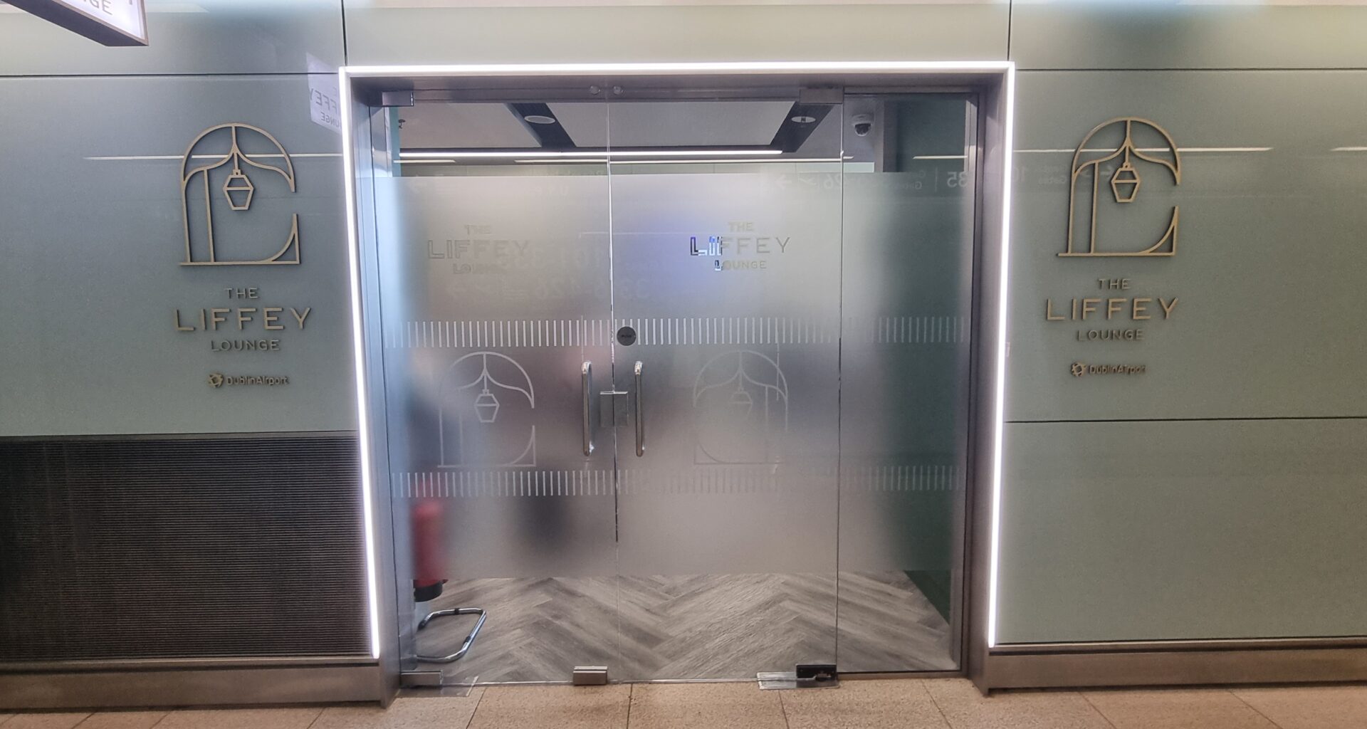 Dublin Airport lounge review