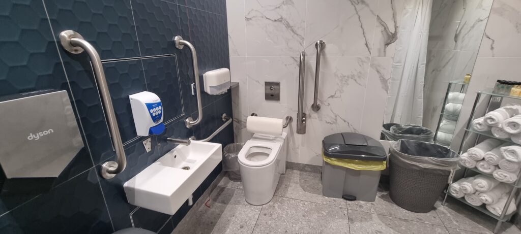 Dublin Airport lounge review